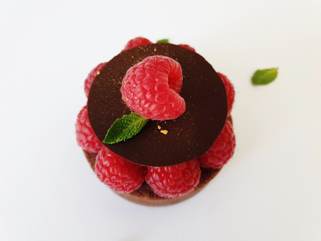 raspberry chocolate tartelette