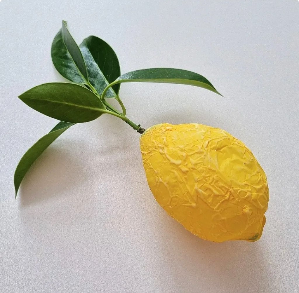 edible lemon sculpture